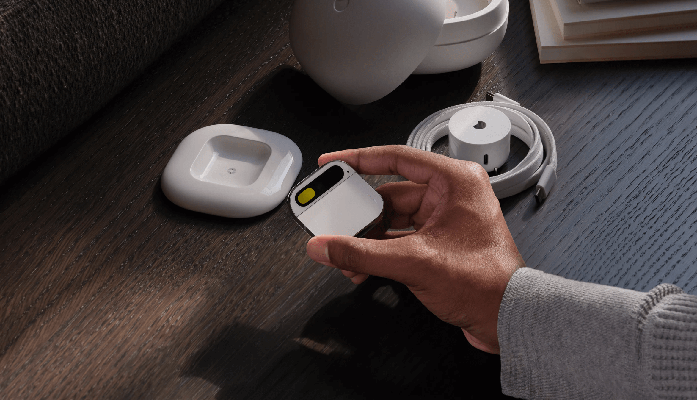深入解析AI Pin：从苹果到Humane，开启人机交互的新纪元